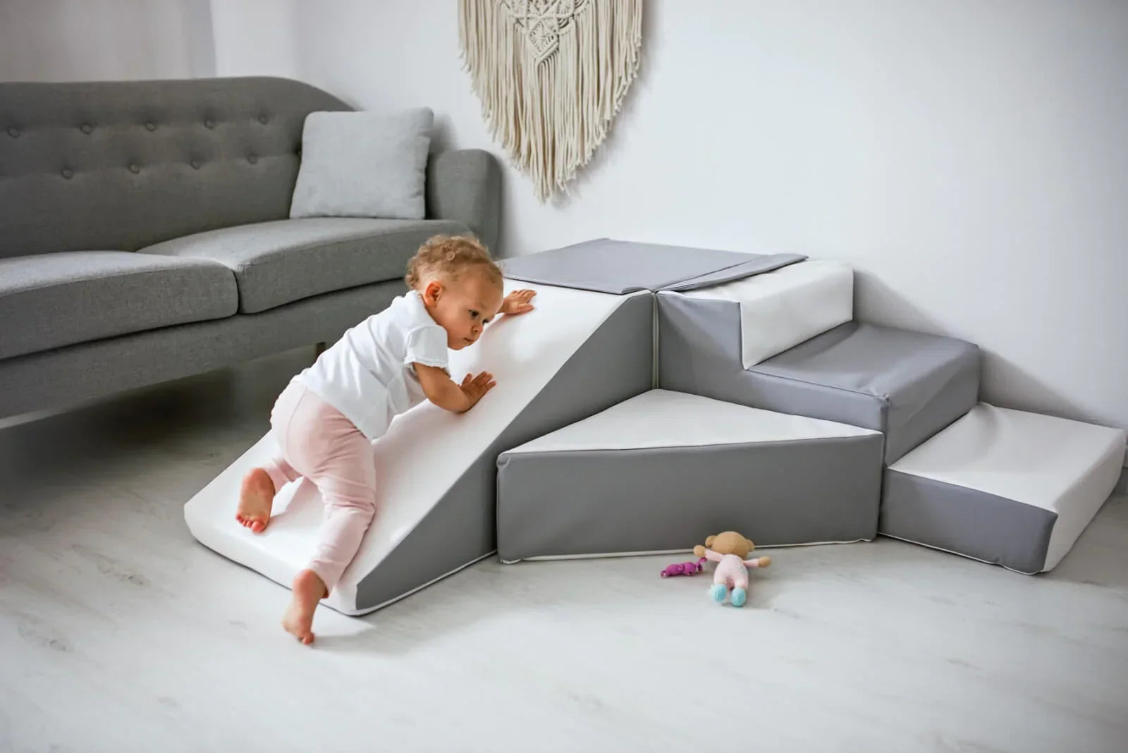 Sikre skumlegetøj barn: tryg og sjov leg hver dag