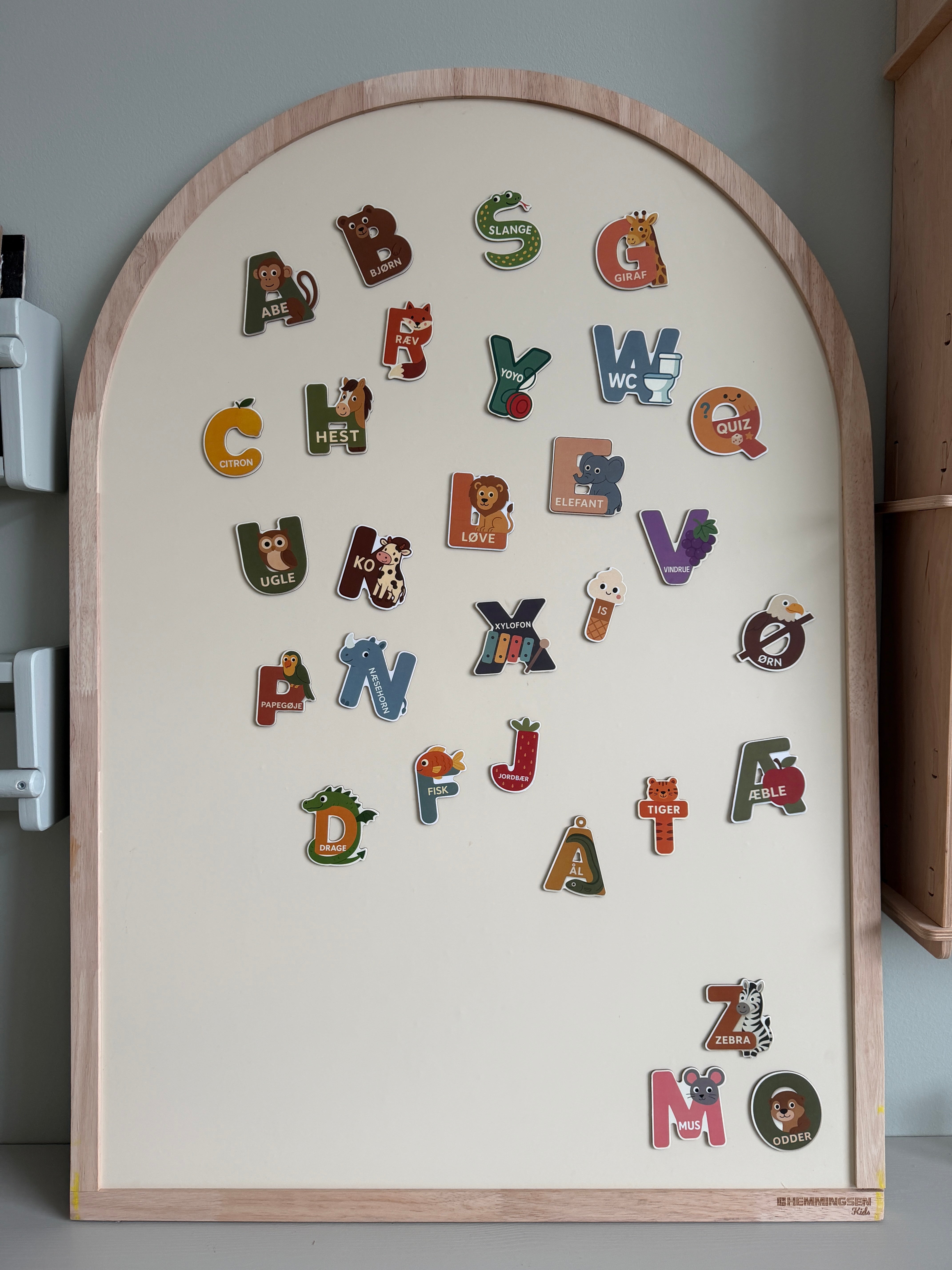 Magnettavle i Egetræ