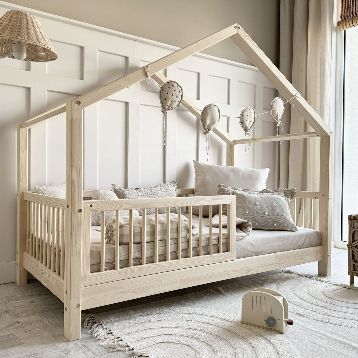 Husseng HOUSEBED ALTO