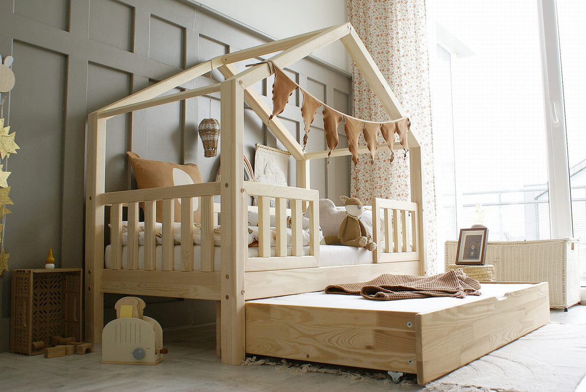 Husseng HOUSEBED Duo m. aflange tremmer og skuffe