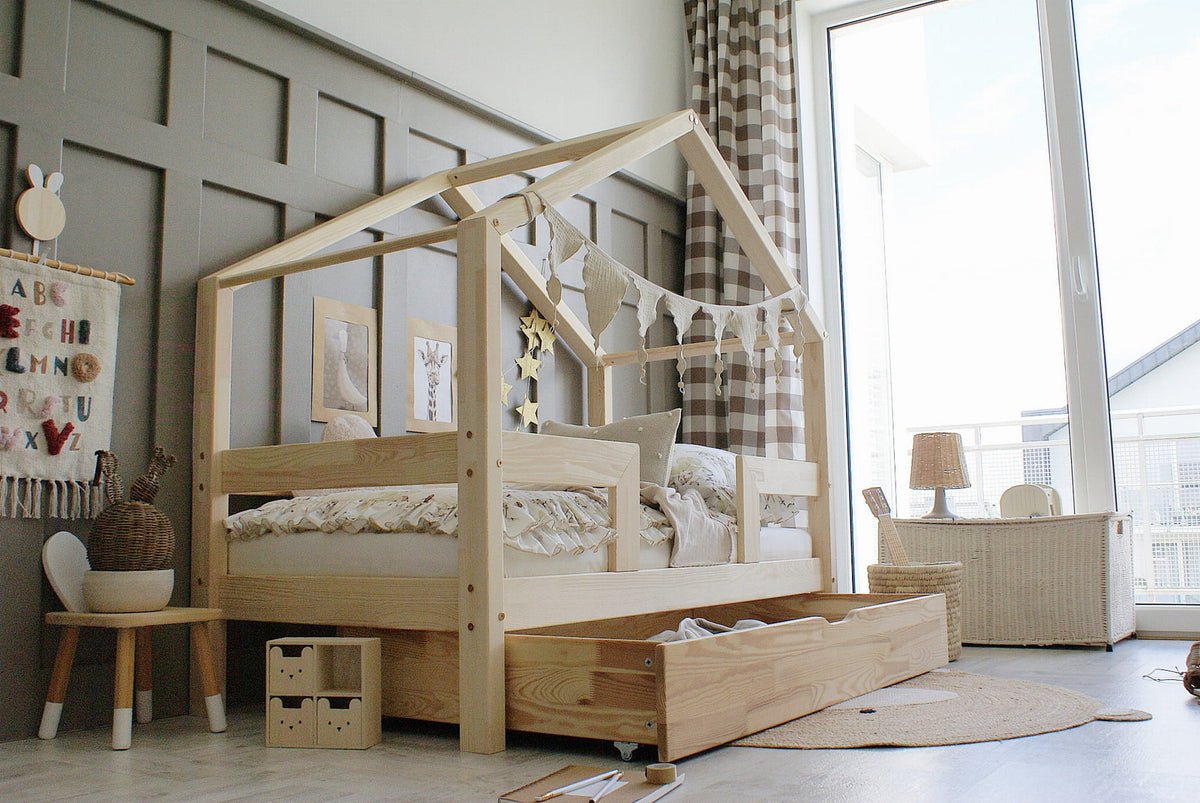 Husseng HOUSEBED Duo m. lige sengehest og skuffe