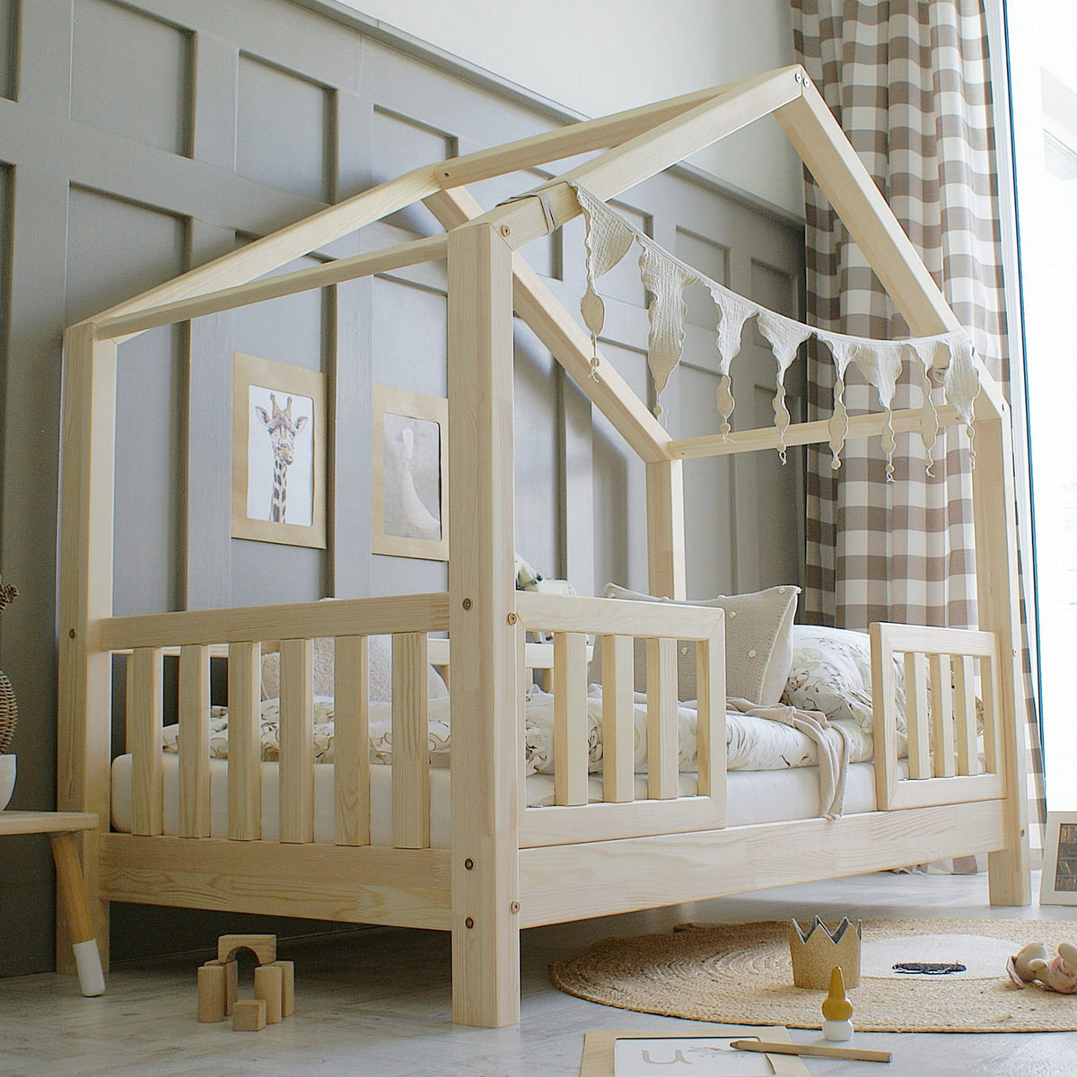 Husseng HOUSEBED Duo m. aflange tremmer