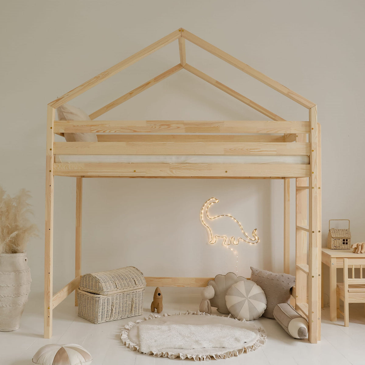 Højseng HOUSEBED