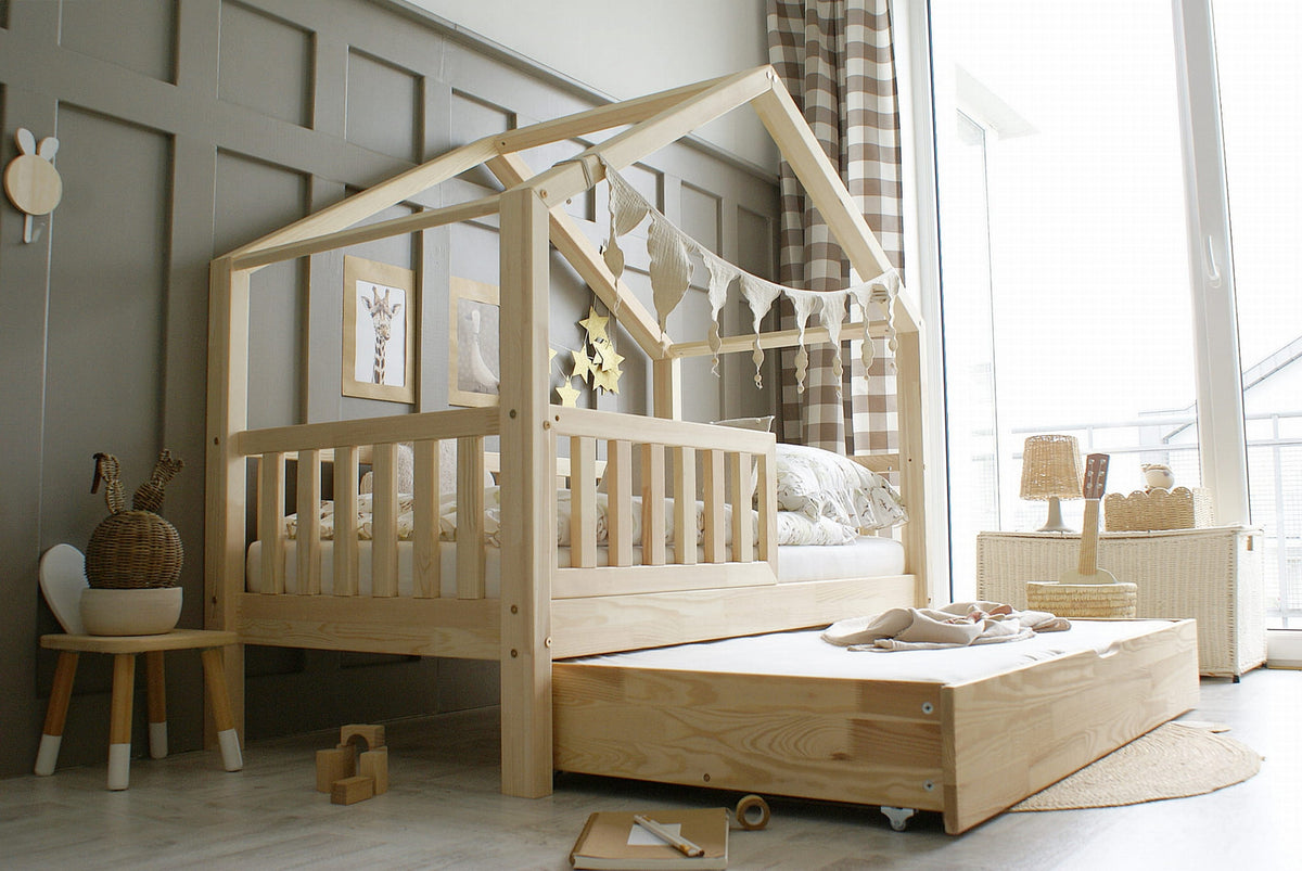 Husseng HOUSEBED m. aflange tremmer og skuffe