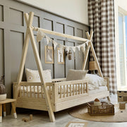Husseng TIPI m. runde tremmer