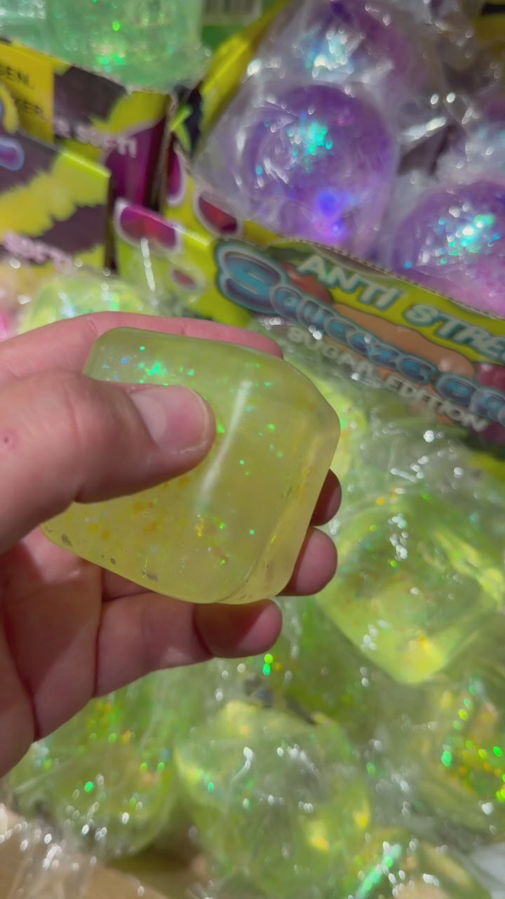 Indlæs video: Glitter Squishy Cube