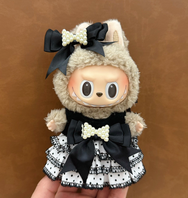 Labubu Tøjsæt- Elegant Pearl Bow