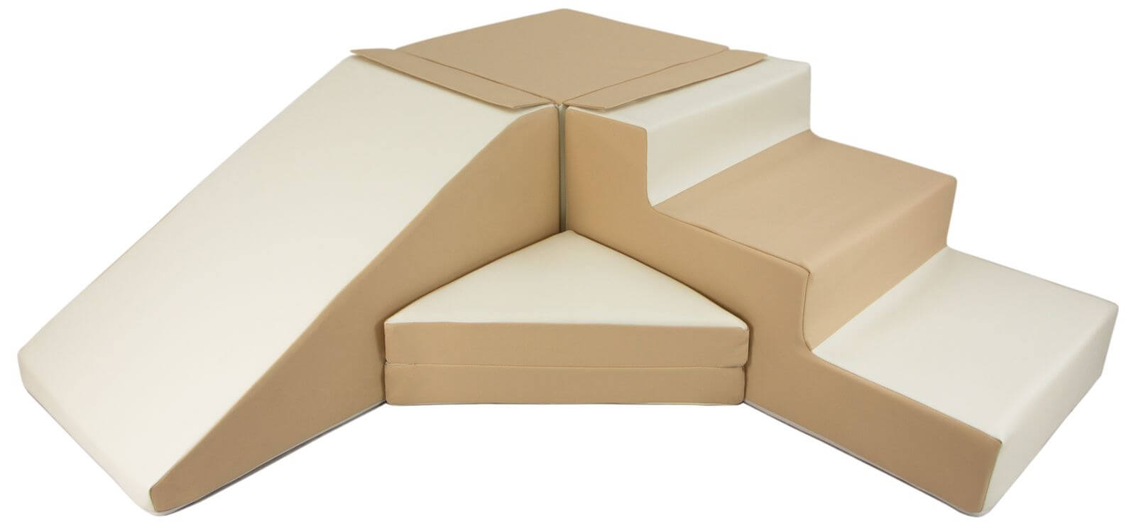 beige skum rutjsebane med fire skumklodser