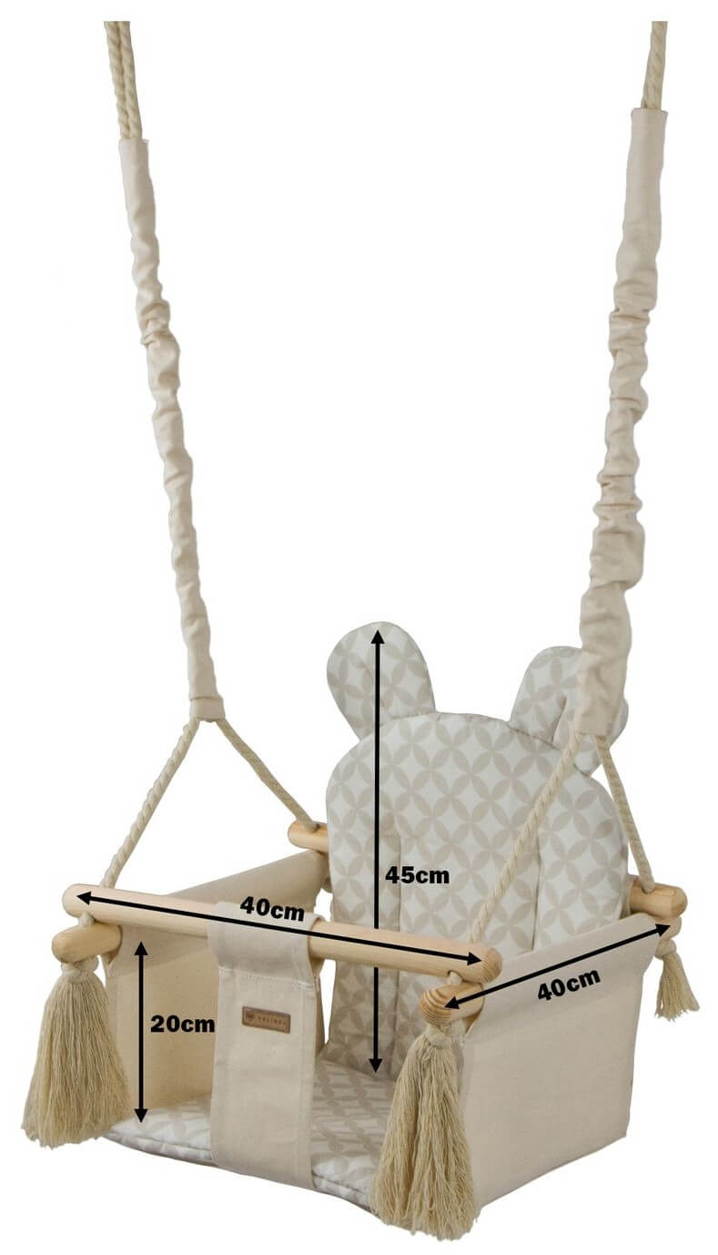 Mål på vores babygynge: Højde: 45 cm., bredde 40 cm., længde 40 cm. 